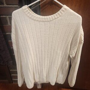 White Sweater, XL
